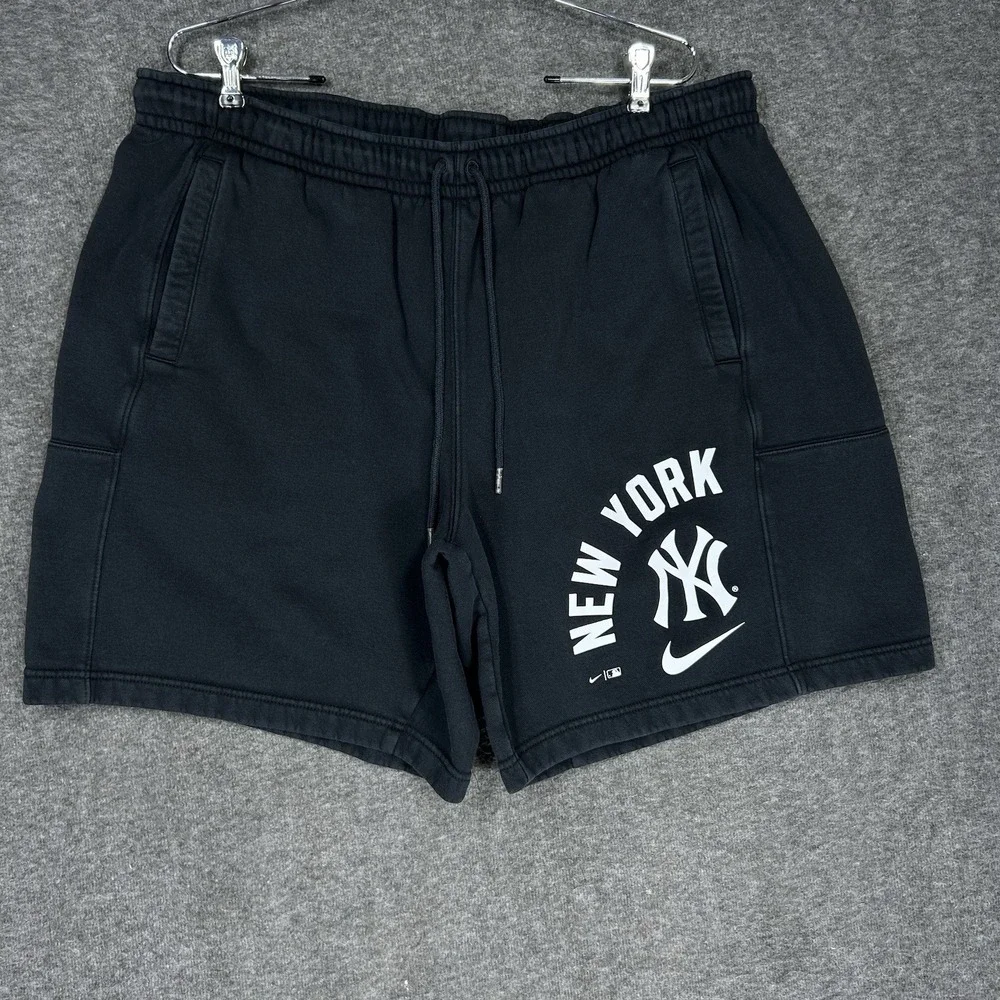 Nike New York Yankees Arched Kicker Shorts Mens 2XL Black Drawstring MLB sweat